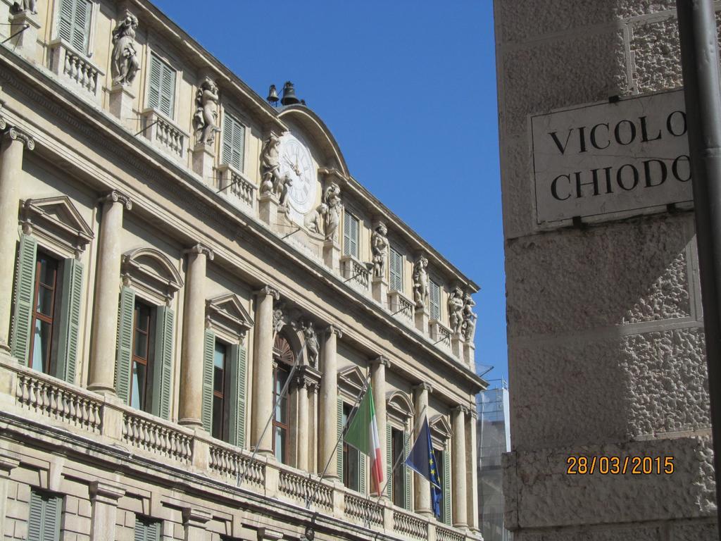 Vicolo Chiodo Apartment Verona Room photo